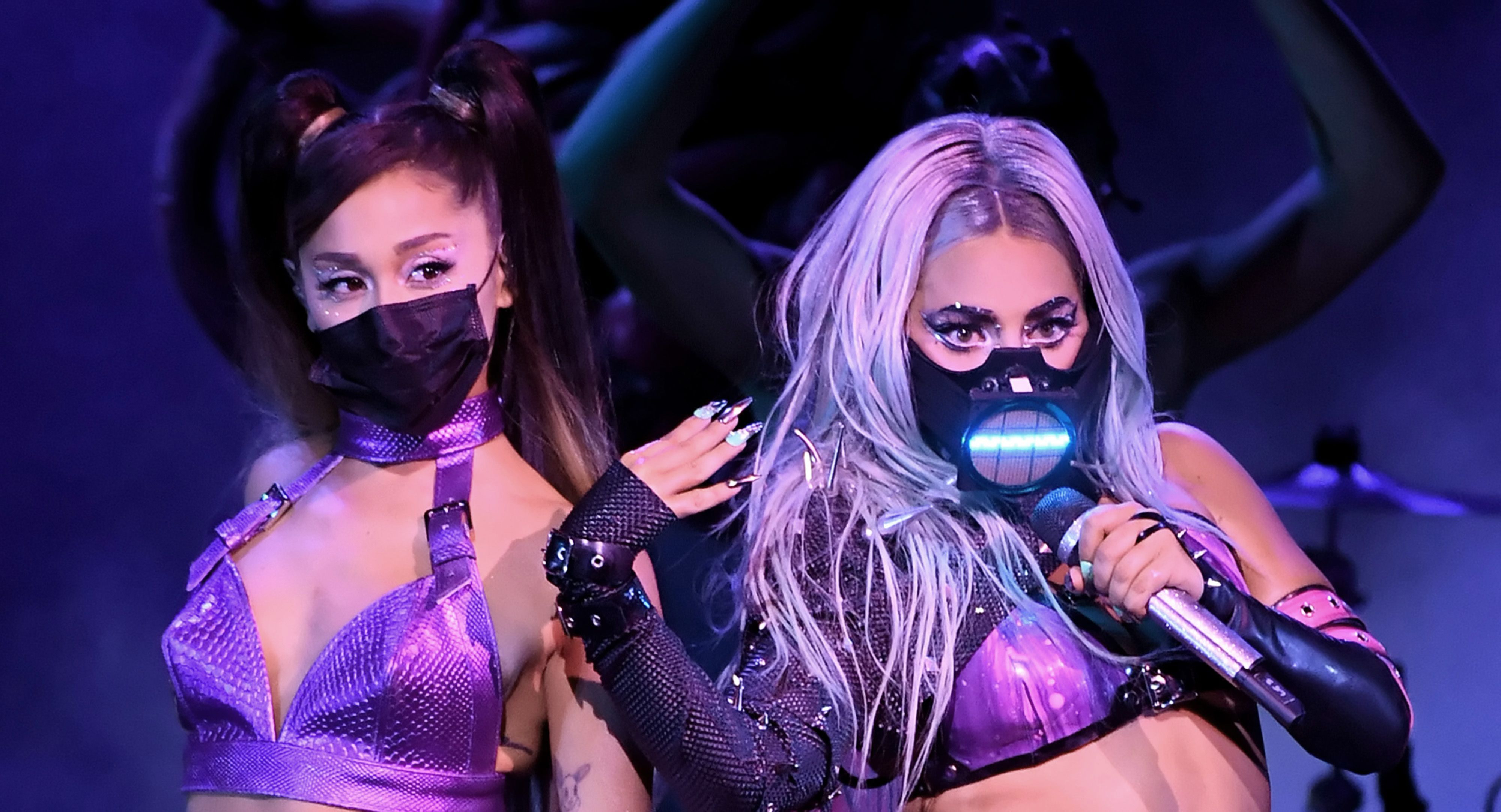 As origens das máscaras de Lady Gaga nos VMAs