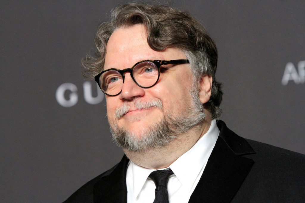 Filme de Guillermo del Toro sobre o beco do pesadelo ganha nova data de lançamento