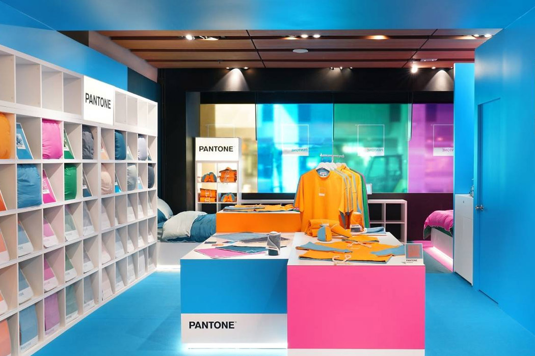 Pantone abre sua primeira loja lifestyle em Hong Kong