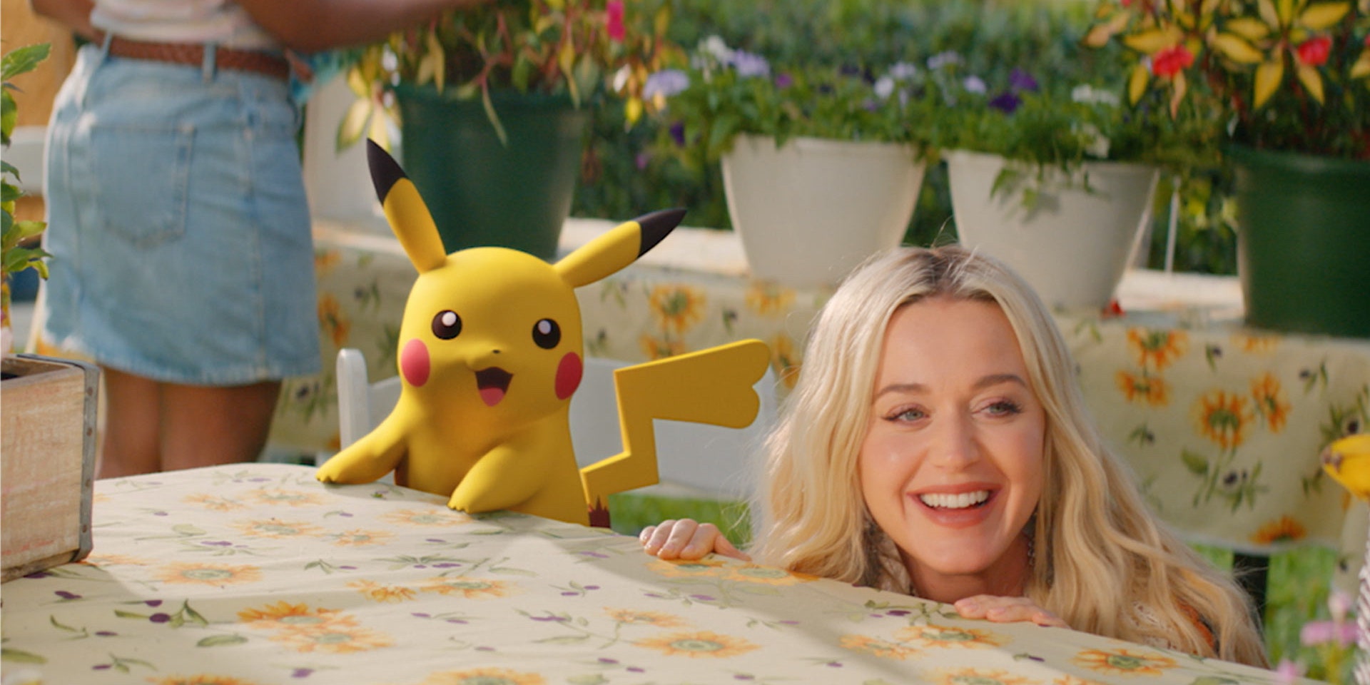 Katy Perry compartilha vídeo da nova música inspirada em Pikachu “Electric”: Assista