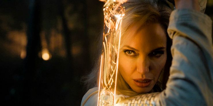 Eternos Thena com espada Angelina Jolie Eternos: Quem são eles e quais seus poderes?